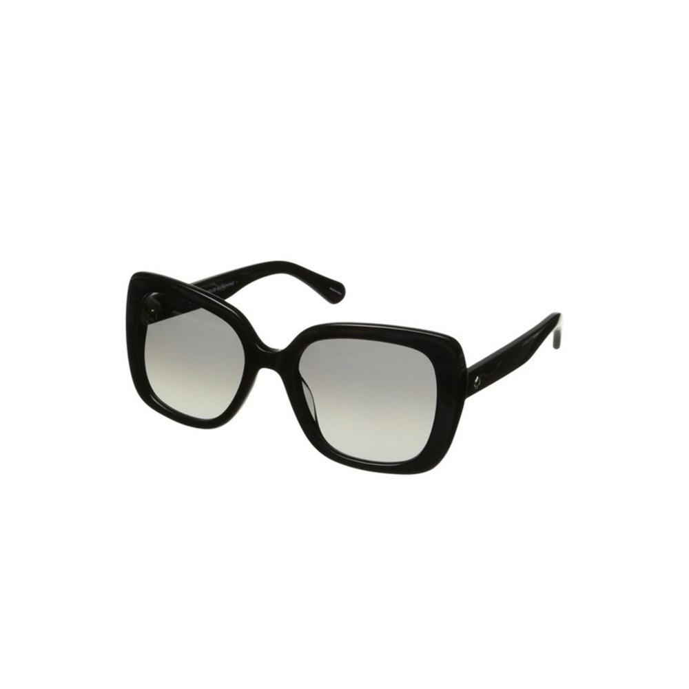 Elegant Black Square Sunglasses